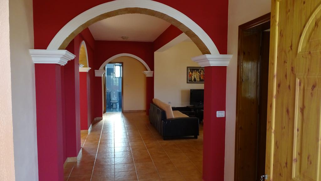 Lions Guest house Ksamil