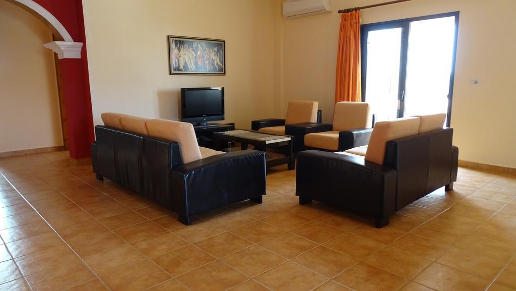 Guest house Lions *
